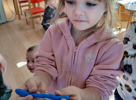 Gr.III Sprytne palce-pokrusz i sklej