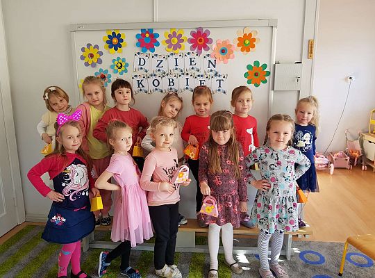 Gr. III Dzień Kobiet