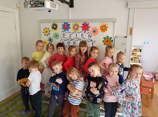 Gr. III Dzień Kobiet