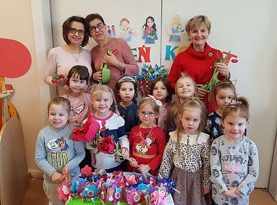 Gr. II "Dzień Kobiet"