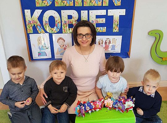 Gr. II "Dzień Kobiet"