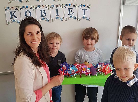 Gr. II "Dzień Kobiet"