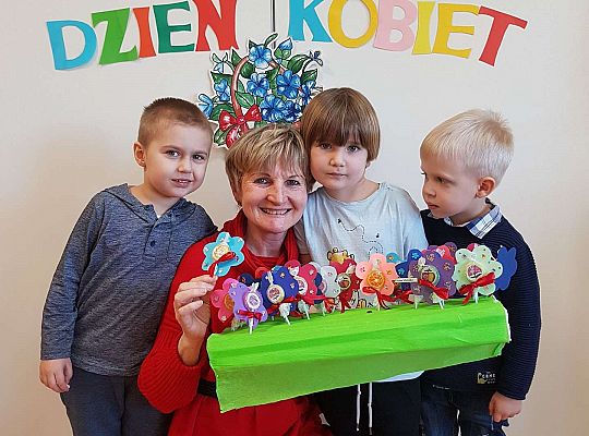 Gr. II "Dzień Kobiet"