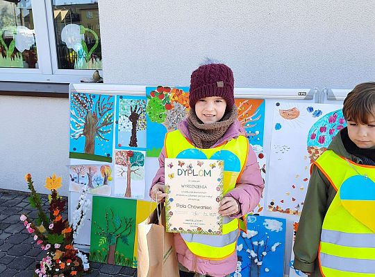 Konkurs "Drzewo w czterech porach roku"