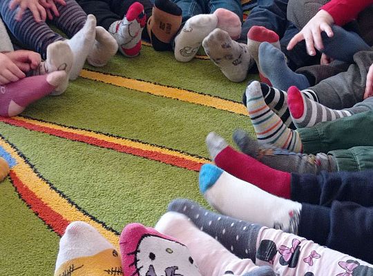 Gr. I 21 marca - Dzień Kolorowej Skarpetki