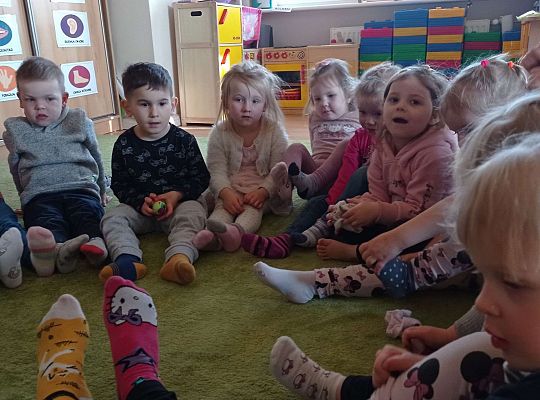 Gr. I 21 marca - Dzień Kolorowej Skarpetki