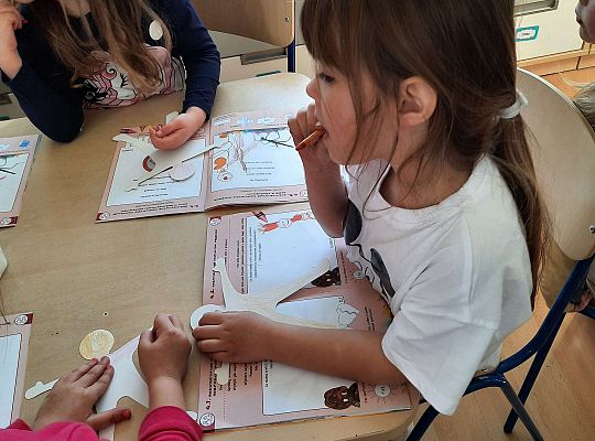 Gr. III "Przyjaciele Zippiego"- Pomaganie innym w rozwiązywaniu konfliktów