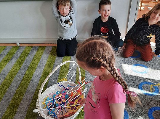 Gr. III "Przyjaciele Zippiego"-Radzenie sobie po śmierci kogoś bliskiego