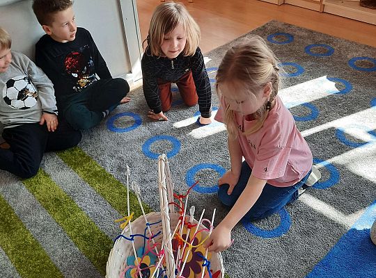 Gr. III "Przyjaciele Zippiego"-Radzenie sobie po śmierci kogoś bliskiego