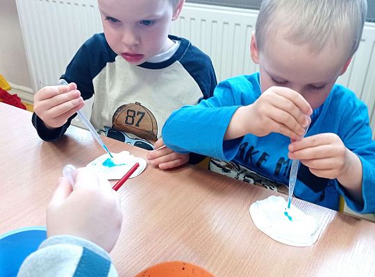 Gr. I Wspólna praca na Ogólnopolski Konkurs pt. "Wielkanocna kartka"