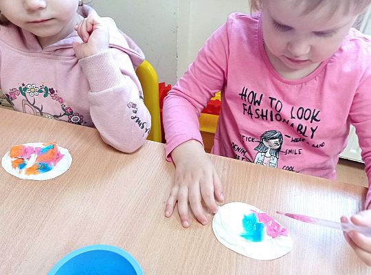 Gr. I Wspólna praca na Ogólnopolski Konkurs pt. "Wielkanocna kartka"