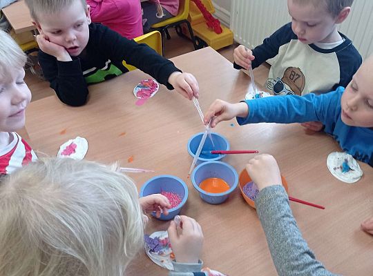 Gr. I Wspólna praca na Ogólnopolski Konkurs pt. "Wielkanocna kartka"