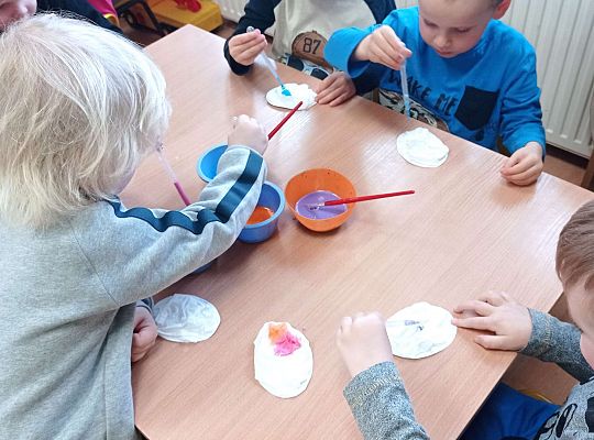 Gr. I Wspólna praca na Ogólnopolski Konkurs pt. "Wielkanocna kartka"