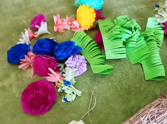 Gr. I Wspólna praca na Ogólnopolski Konkurs pt. "Wielkanocna kartka"