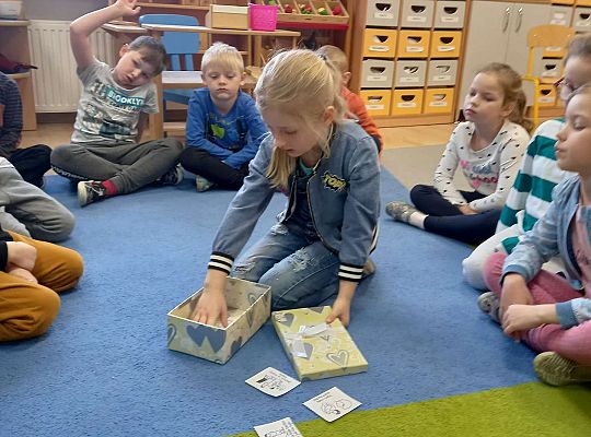 Gr. IV Zajęcia z programu "Przyjaciele Zippiego"