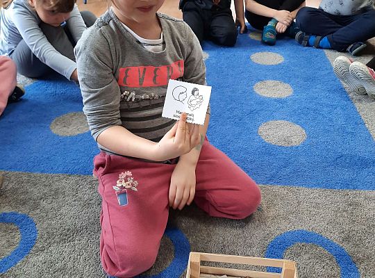 Gr. III "Przyjaciele Zippiego"- Czego możemy nauczyć się w sytuacji straty i zmiany