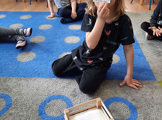 Gr. III "Przyjaciele Zippiego"- Czego możemy nauczyć się w sytuacji straty i zmiany