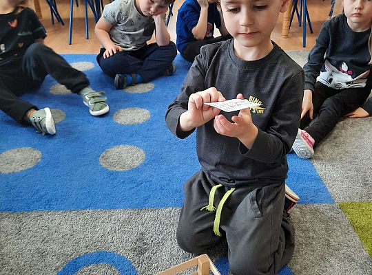 Gr. III "Przyjaciele Zippiego"- Czego możemy nauczyć się w sytuacji straty i zmiany