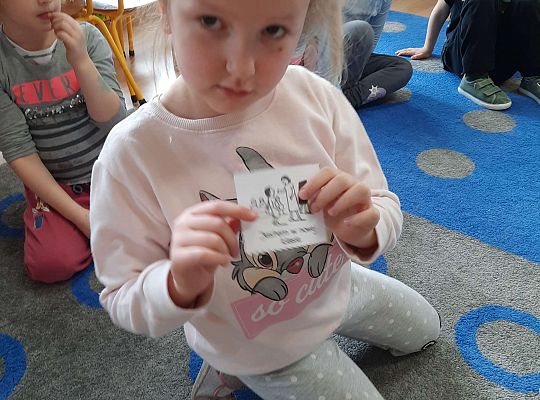 Gr. III "Przyjaciele Zippiego"- Czego możemy nauczyć się w sytuacji straty i zmiany