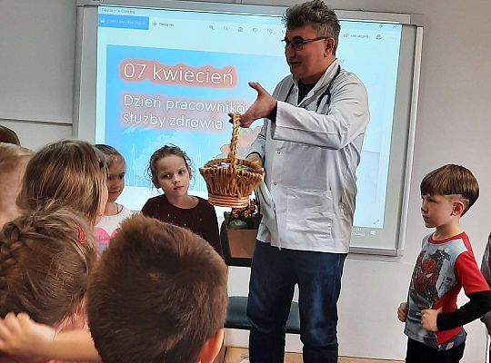 Gr. III i IV Poznajemy zawody - spotkanie z lekarzem