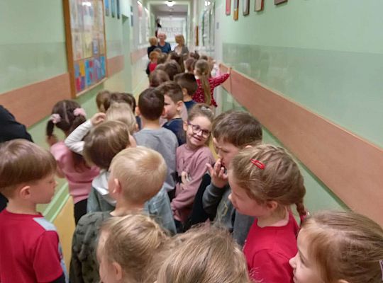 Gr. IV - Wizyta w szkole