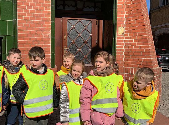 Gr. IV Z wizytą u p. Burmistrza naszego miasta- wielkanocne życzenia