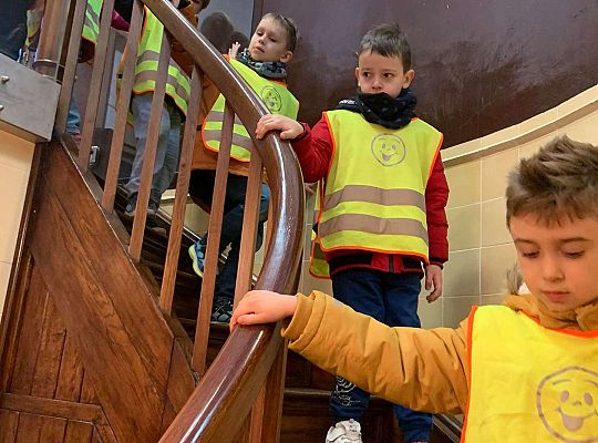 Gr. IV Z wizytą u p. Burmistrza naszego miasta- wielkanocne życzenia