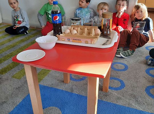 Gr. III Jajko czy kura? - Eksperymenty z jajkiem