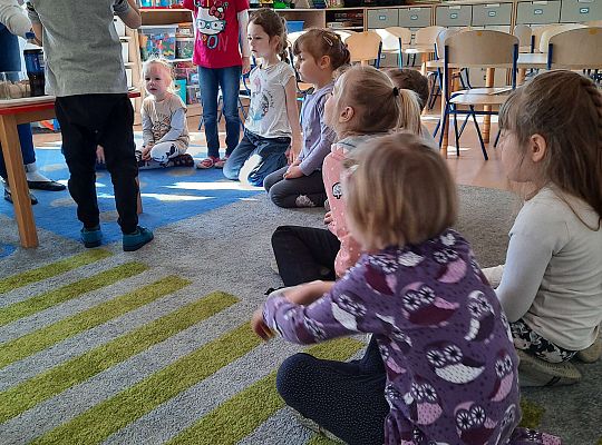 Gr. III Jajko czy kura? - Eksperymenty z jajkiem