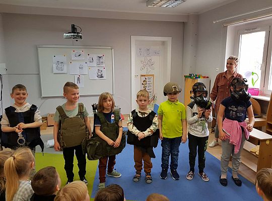 Poznajemy zawody - spotkanie z projektantką i makijażystką