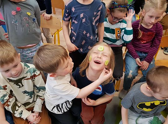 Poznajemy zawody - spotkanie z projektantką i makijażystką