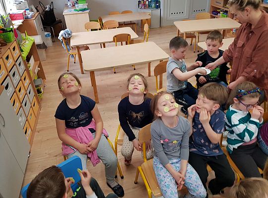 Poznajemy zawody - spotkanie z projektantką i makijażystką