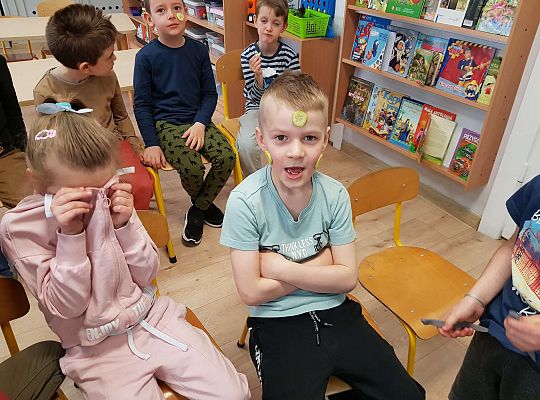 Poznajemy zawody - spotkanie z projektantką i makijażystką