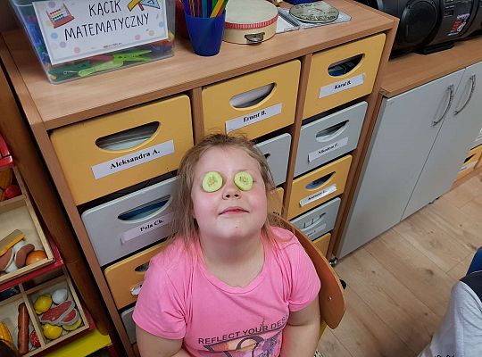 Poznajemy zawody - spotkanie z projektantką i makijażystką