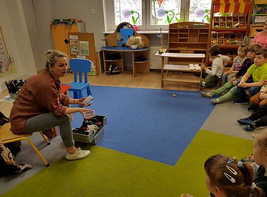 Poznajemy zawody - spotkanie z projektantką i makijażystką