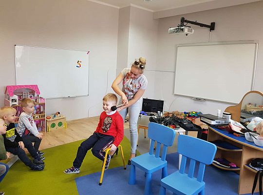 Poznajemy zawody - spotkanie z fryzjerką