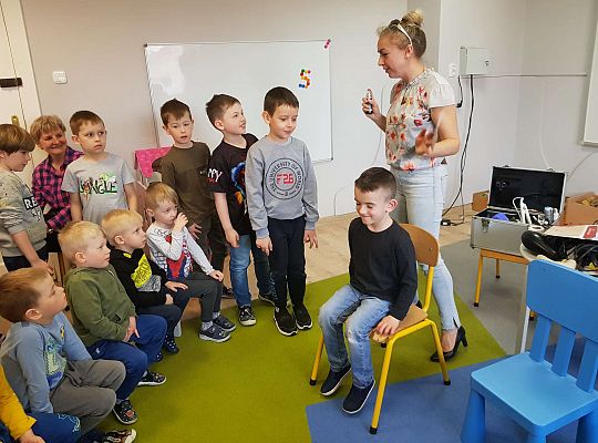 Poznajemy zawody - spotkanie z fryzjerką