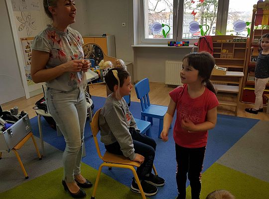 Poznajemy zawody - spotkanie z fryzjerką