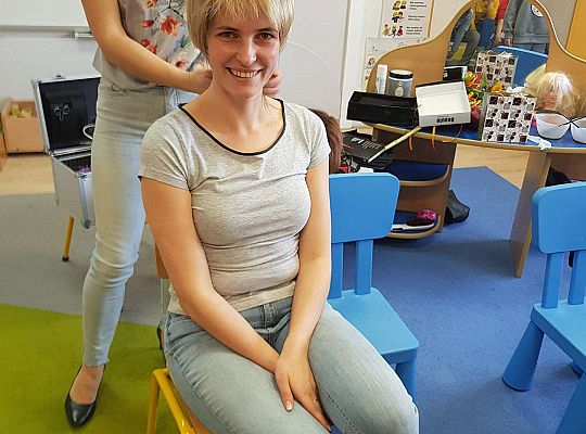 Poznajemy zawody - spotkanie z fryzjerką