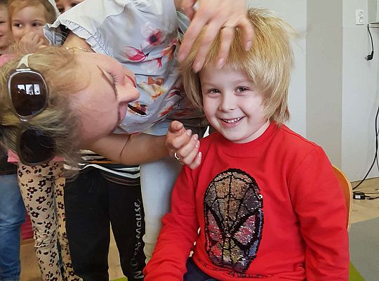 Poznajemy zawody - spotkanie z fryzjerką