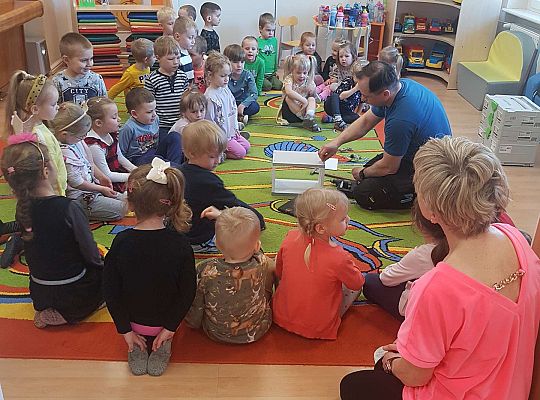 Gr. I i II - Poznajemy zawody - spotkanie ze stolarzem