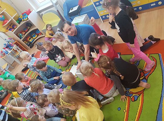 Gr. I i II - Poznajemy zawody - spotkanie ze stolarzem