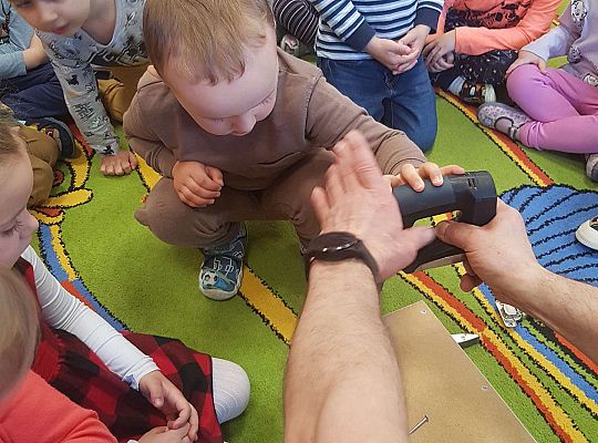 Gr. I i II - Poznajemy zawody - spotkanie ze stolarzem