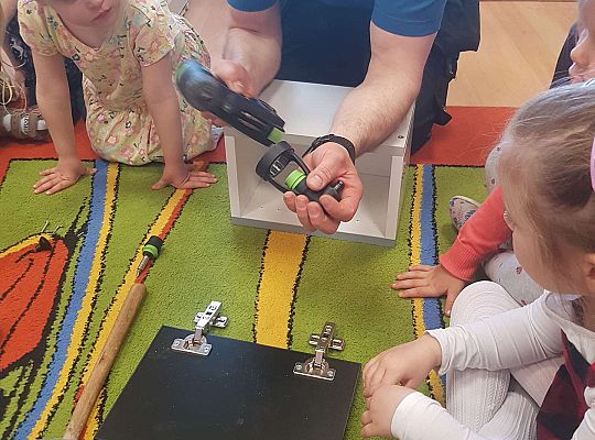 Gr. I i II - Poznajemy zawody - spotkanie ze stolarzem