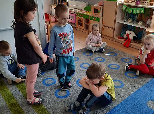 Gr. III "Przyjaciele Zippiego"-Pomaganie innym