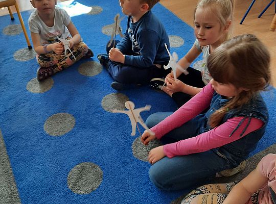 Gr. III "Przyjaciele Zippiego"-Odnajdywanie się w nowych sytuacjach