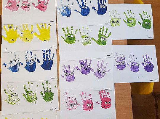 Gr. I Nazywamy i malujemy emocje