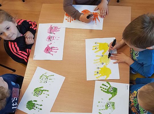 Gr. I Nazywamy i malujemy emocje