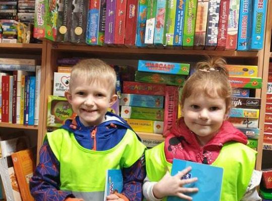 Gr. II Książka moim przyjacielem - wizyta w księgarni