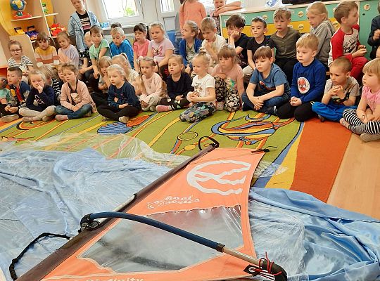 Gr. III i IV - "Aktywnie spędzamy czas wolny"- spotkanie z Zuzanną Gołębiewską członkinią Łebskiego Klubu Żeglarskiego